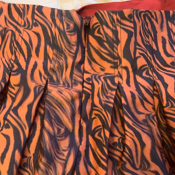 Zebra Print Pleated Skirt - Picture 5 of 6